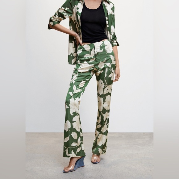 Mango Satin Blouse NWT - Picture 3 of 10